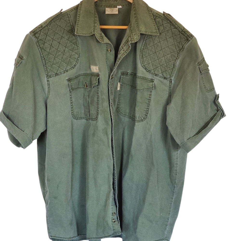 TAG Green Quilted Shoulder shirt